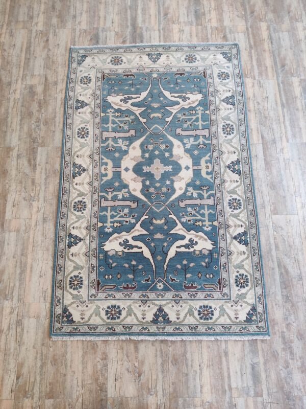 Solistice Hand Knotted Carpet & Rugs