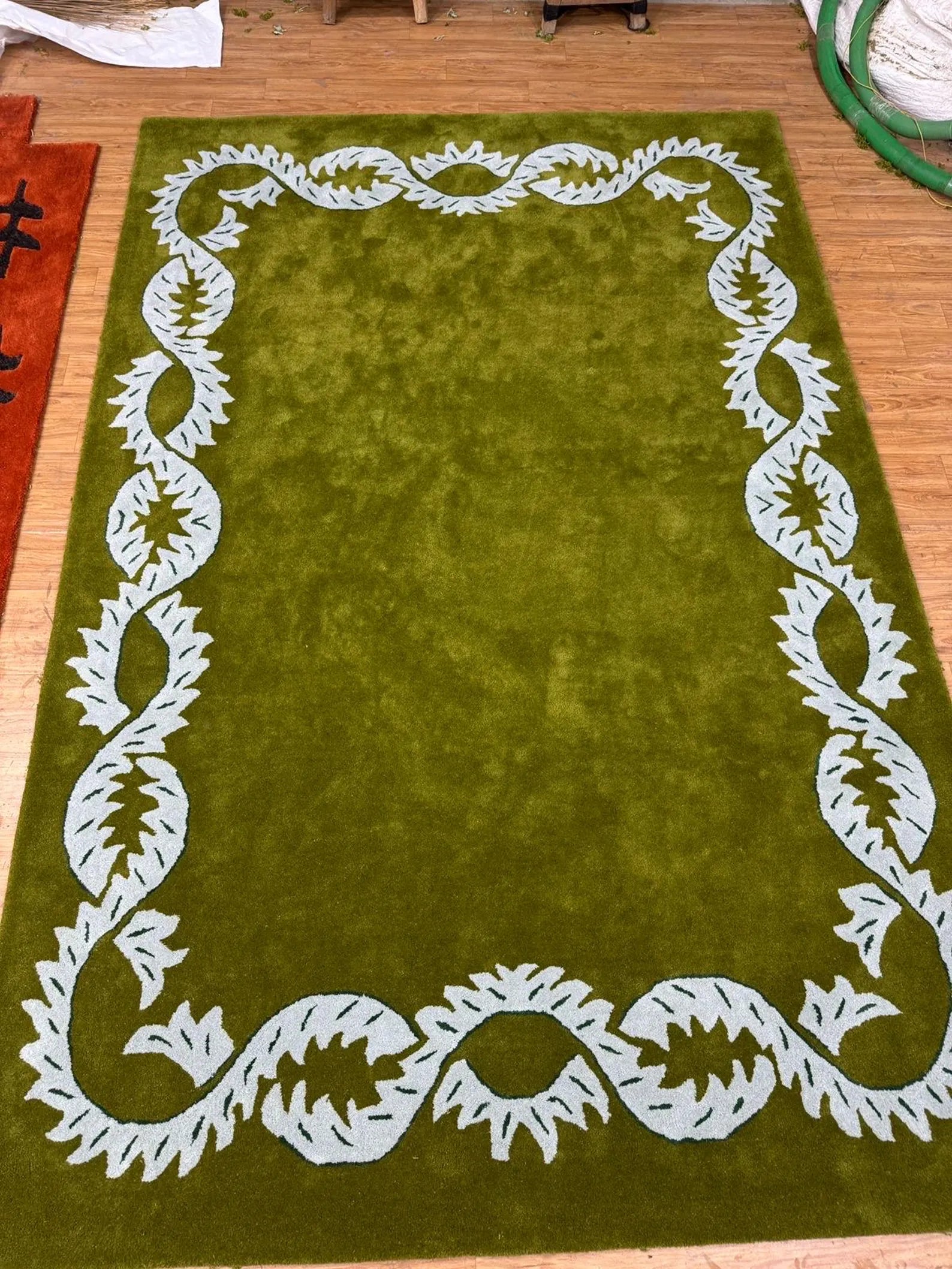 Orivana Hand Tufted Carpet & Rug